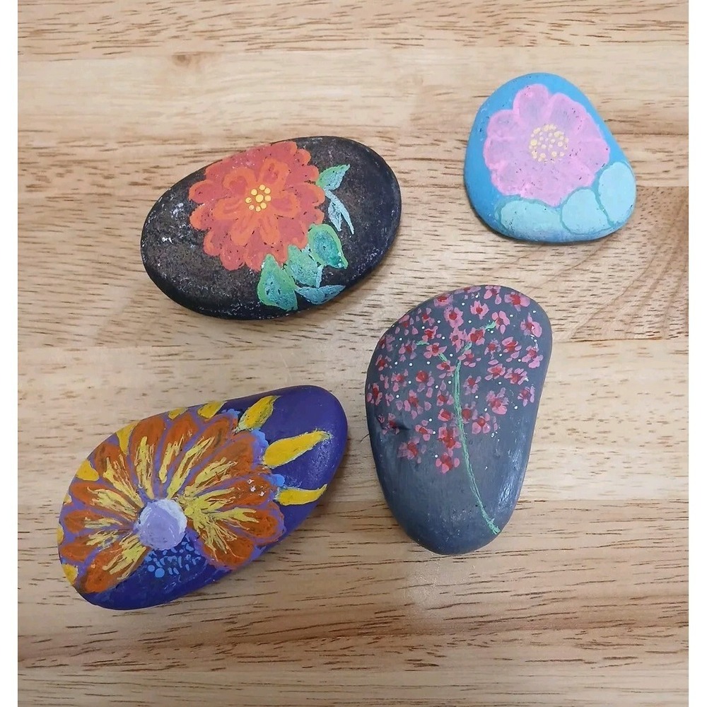 Painted Rocks Flowers Floral Set of 4 Handpainted Stones